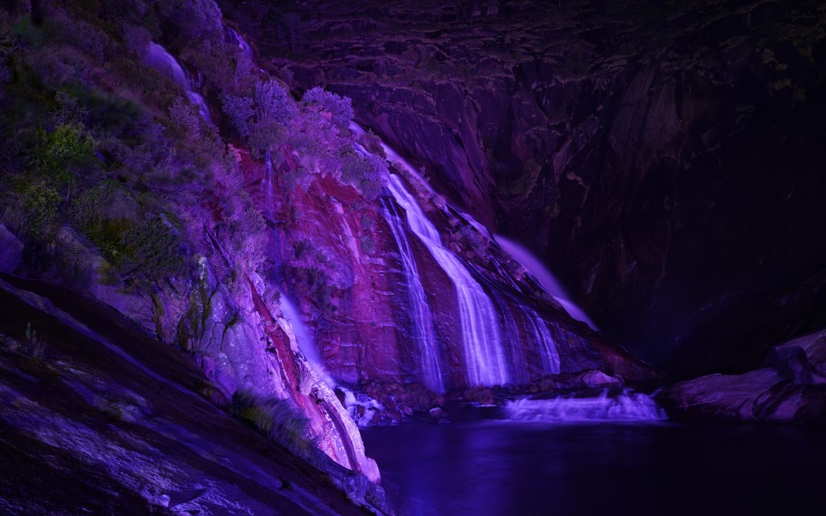 La Cascada del Ézaro de noche