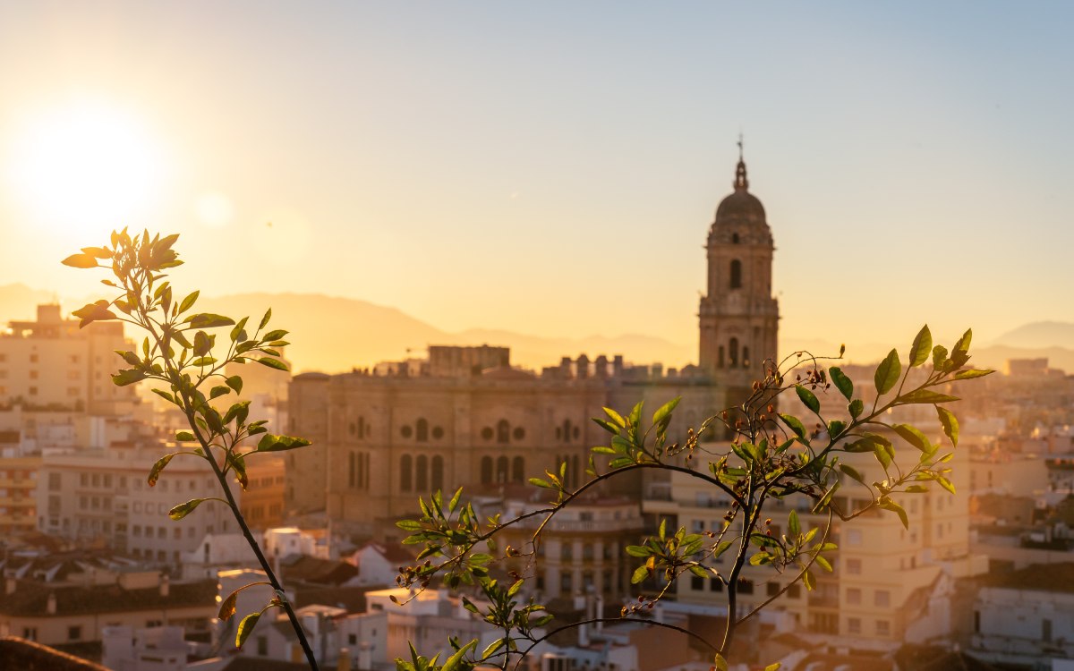 Los británicos critican la gestión de lugares como Málaga.