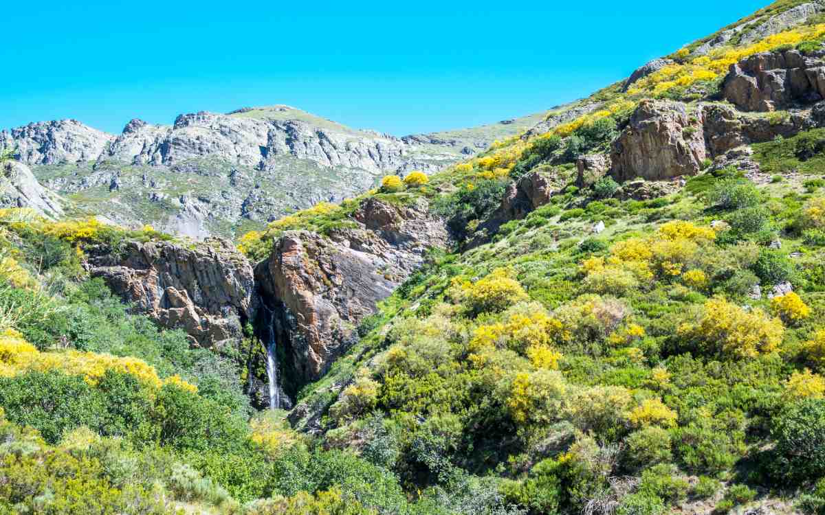Cascada de Mazobre en la Montaña Palentina