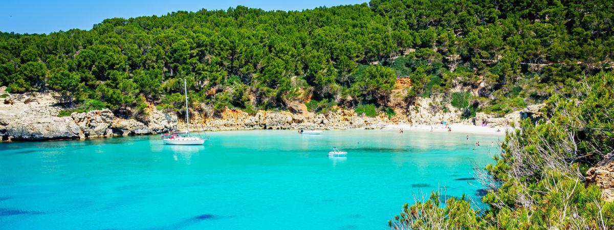 Las mejores calas de Menorca que puedes visitar en barco