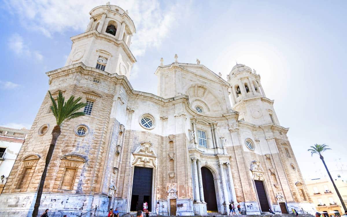España, el país de las 88 catedrales Shutterstock_239280118-1