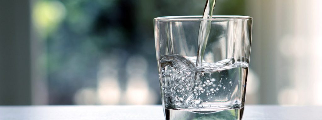 beber agua, Beneficios de beber agua